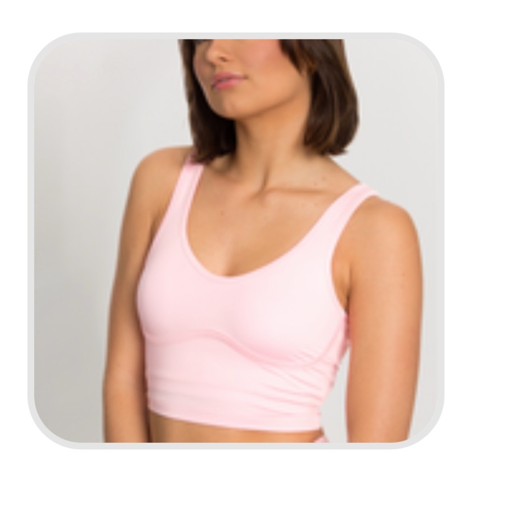 GOLD HINGE Women's Pink Sports Bra